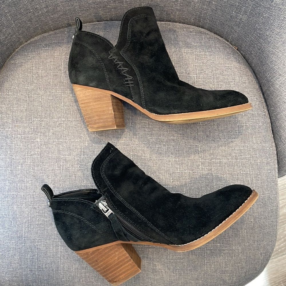 SAM EDELMAN SUEDE BLACK “MATHIA” BOOTIE - NEW IN BOX